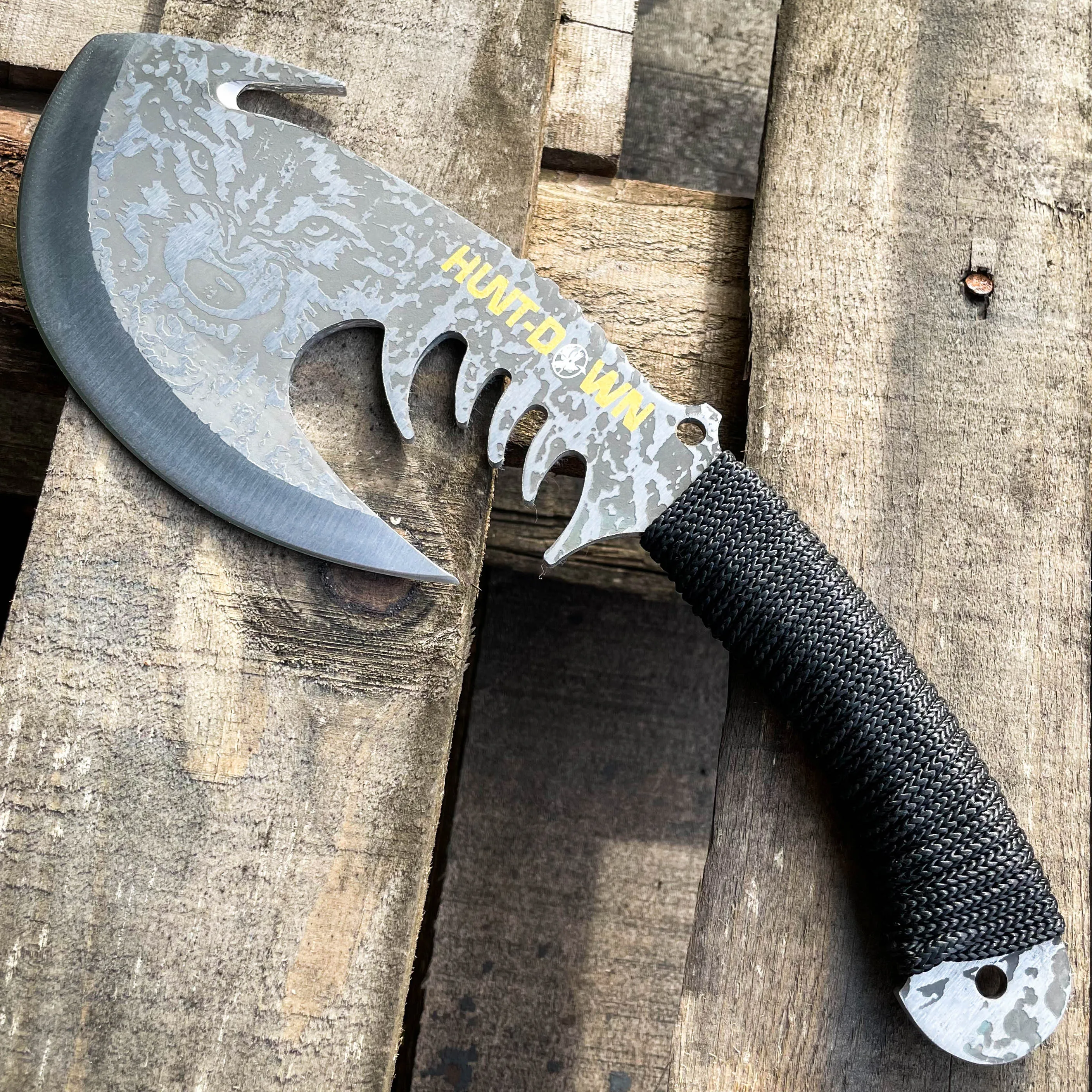 11.5" Outdoor Camping Survival Fixed Blade Tomahawk Wolf Etch Axe Hatchet Knife