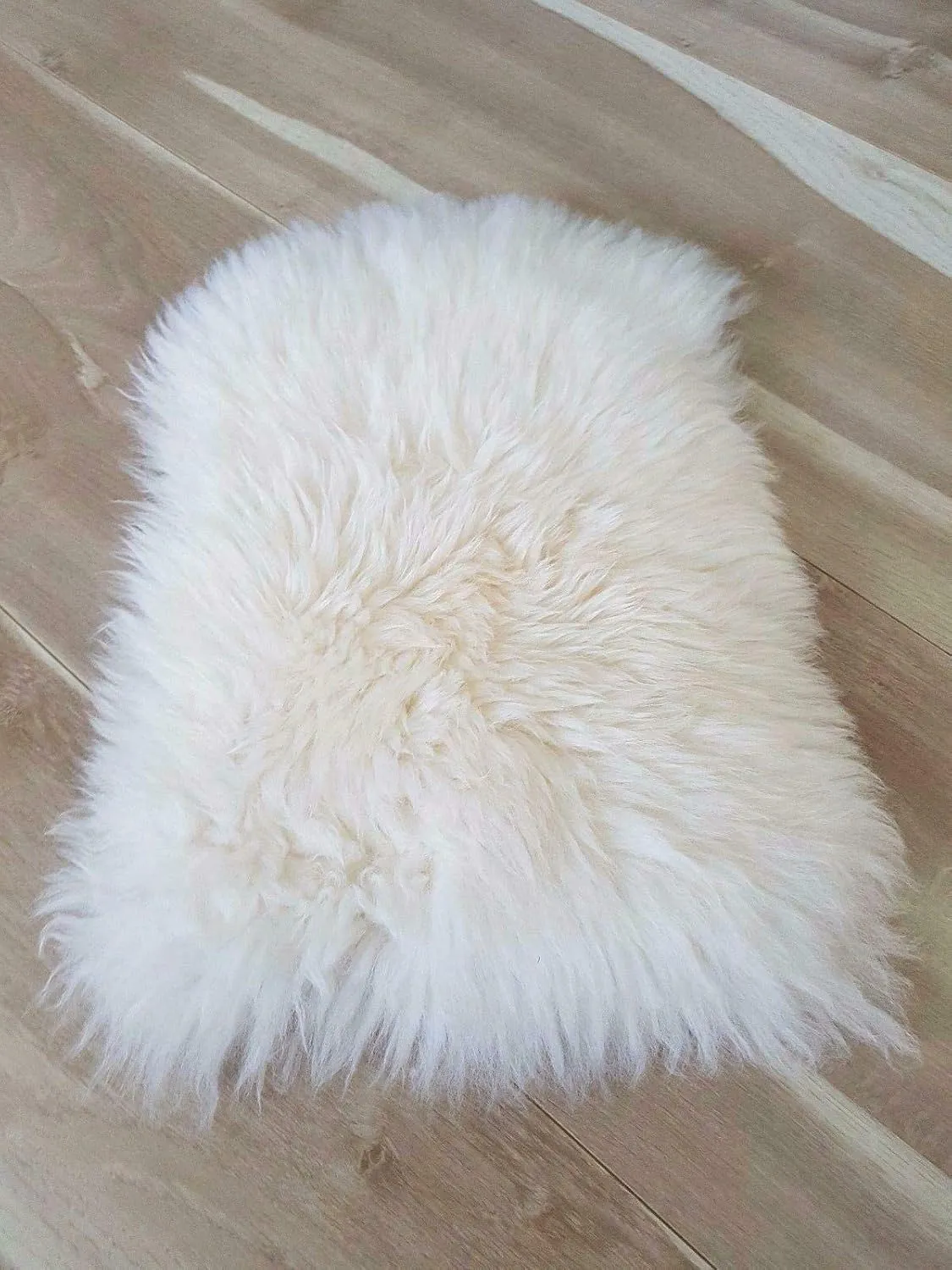 Asuprui Pet Bed Mat 100% Sheepskin Pup Rug Deluxe Dog Crate Pad Ultra Soft Durable Self Warming Kennel Mattress for Dogs and Cats Ivory
