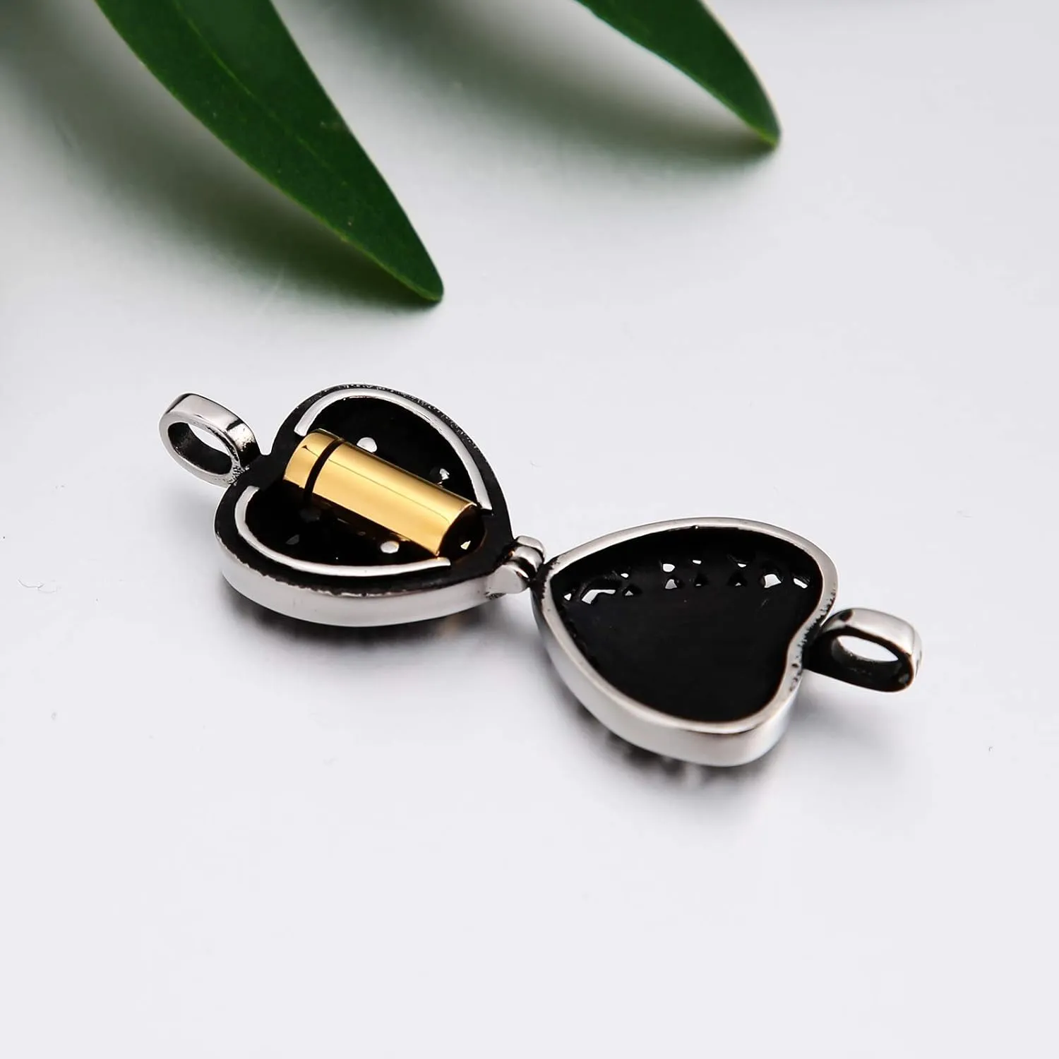 Beydodo Personalized Heart Cremation Urn Necklace for Ashes Always in My Heart Memory Necklace Gift with Funnel Kit