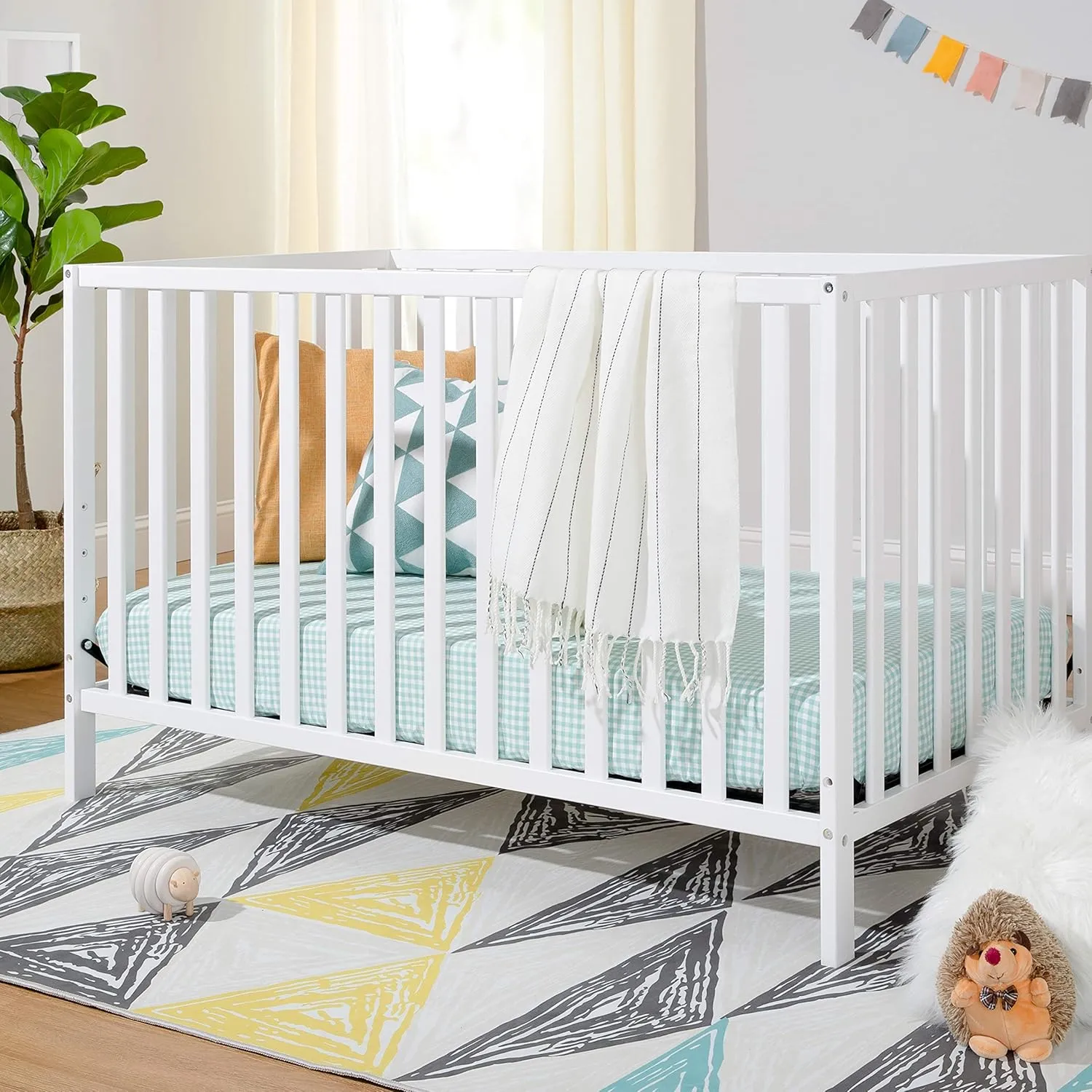 Davinci Union 4-in-1 Convertible Crib in White, Greenguard Gold Certified