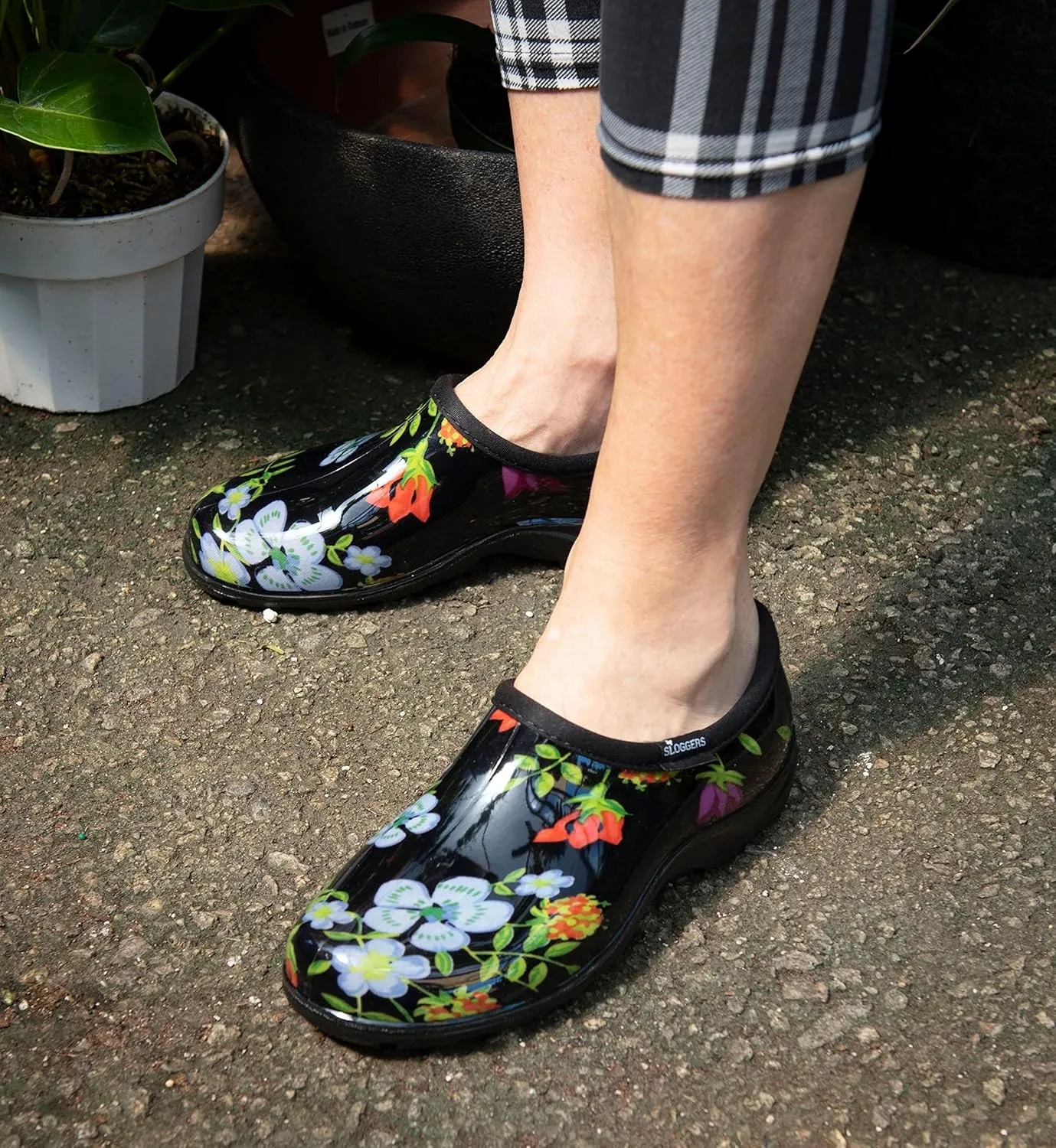 Sloggers Original Waterproof Rain and Garden Shoe for Women– Outdoor Slip-On Garden Clog - Made in The USA with Premium Comfort Insole and Arch Support - Meadow Print Black, Size 6
