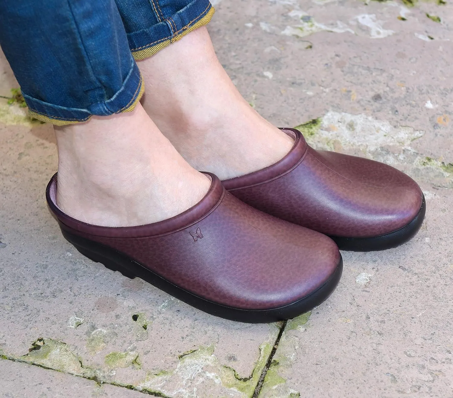 Sloggers Waterproof Garden Clogs for Women – Traditional Garden Clogs with Premium Comfort Support Insole, (Kiwi Green), (Size 9)