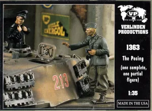 Verlinden VER1363 1:35 Figure Set - 'The Posing' [Model Building KIT]