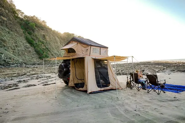 Wanaka 64" 3-4 Person Rooftop Tent w/ XL Annex