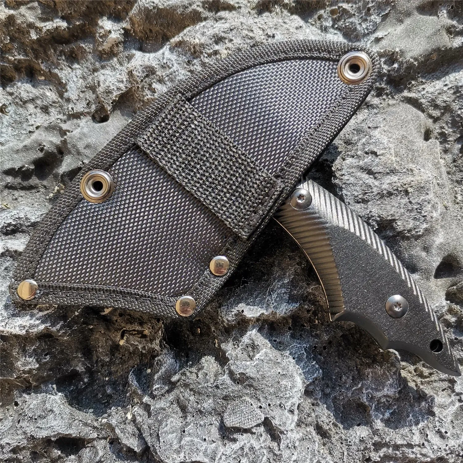 Wilderness Tactical Axe Tomahawk Army Hunting Axes Hand Fire Axe Hatchet Knife for Outdoor Survival Camping and EDC