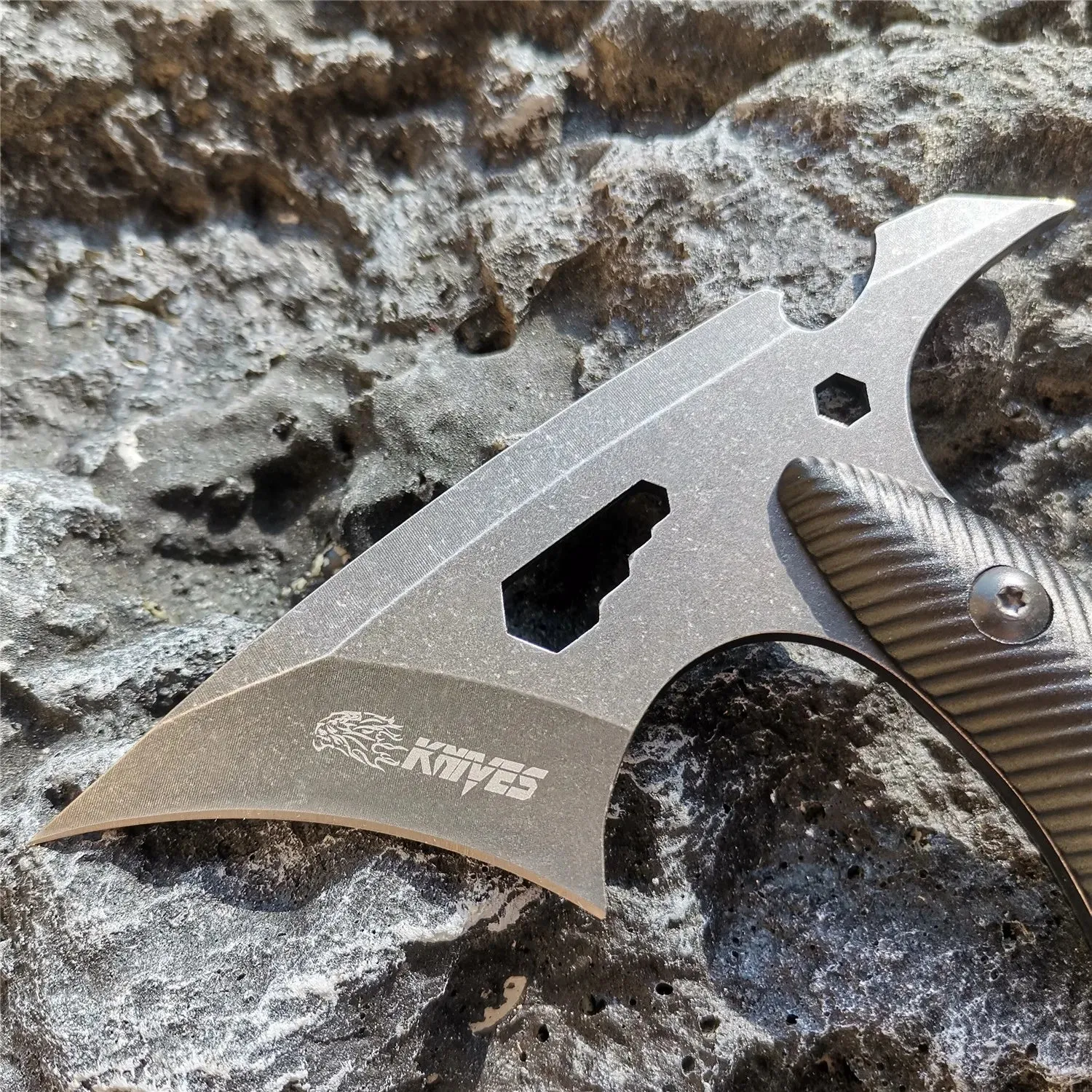 Wilderness Tactical Axe Tomahawk Army Hunting Axes Hand Fire Axe Hatchet Knife for Outdoor Survival Camping and EDC